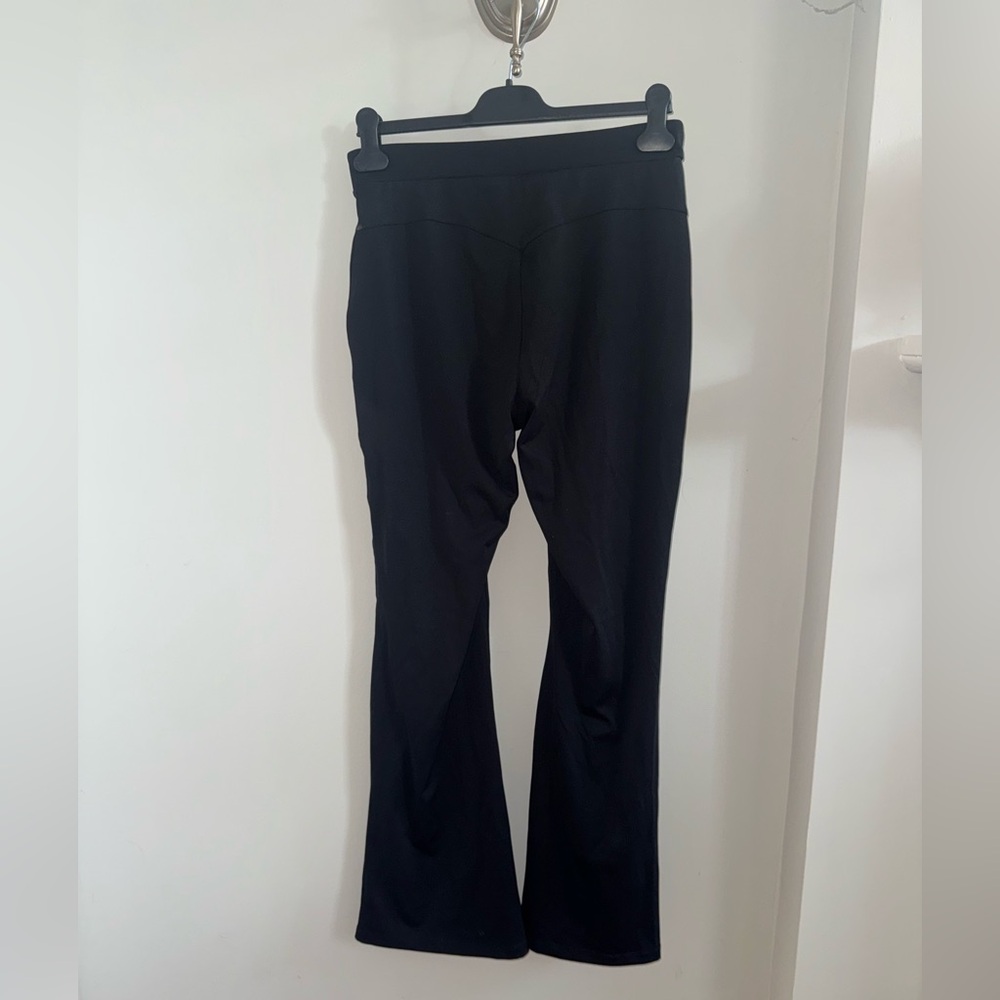 Black Women's Leggings - Picture 2 of 5
